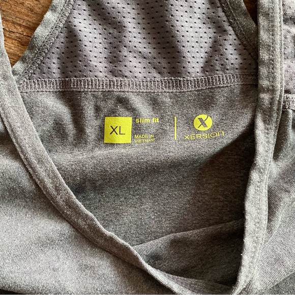 Xersion Exercise Tank - Picture 5 of 6